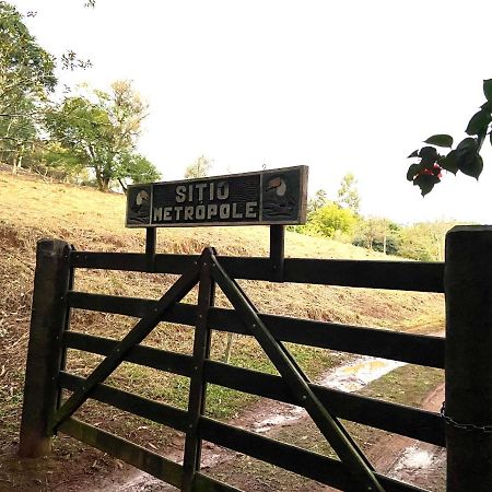Sitio Metropole - Refugio Na Natureza Piraju Exteriör bild