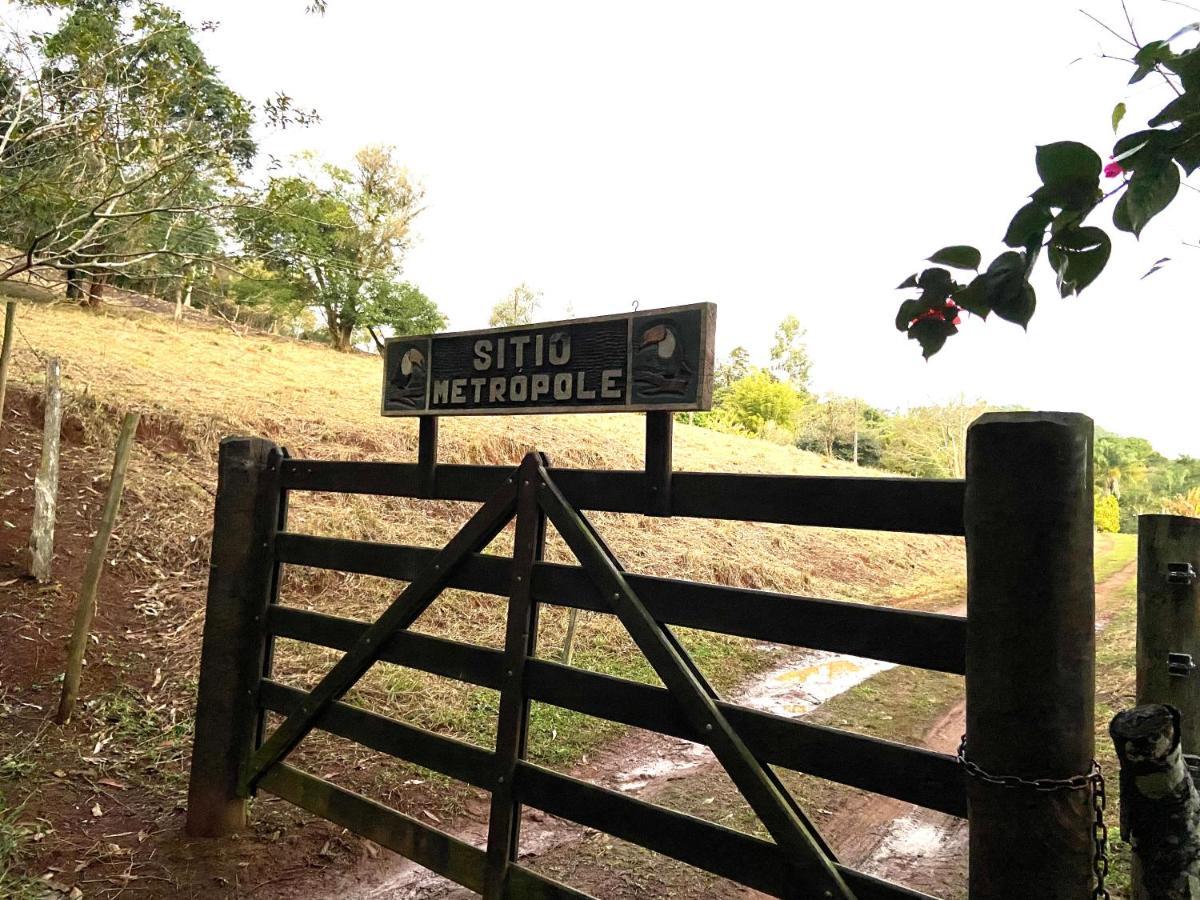 Sitio Metropole - Refugio Na Natureza Piraju Exteriör bild
